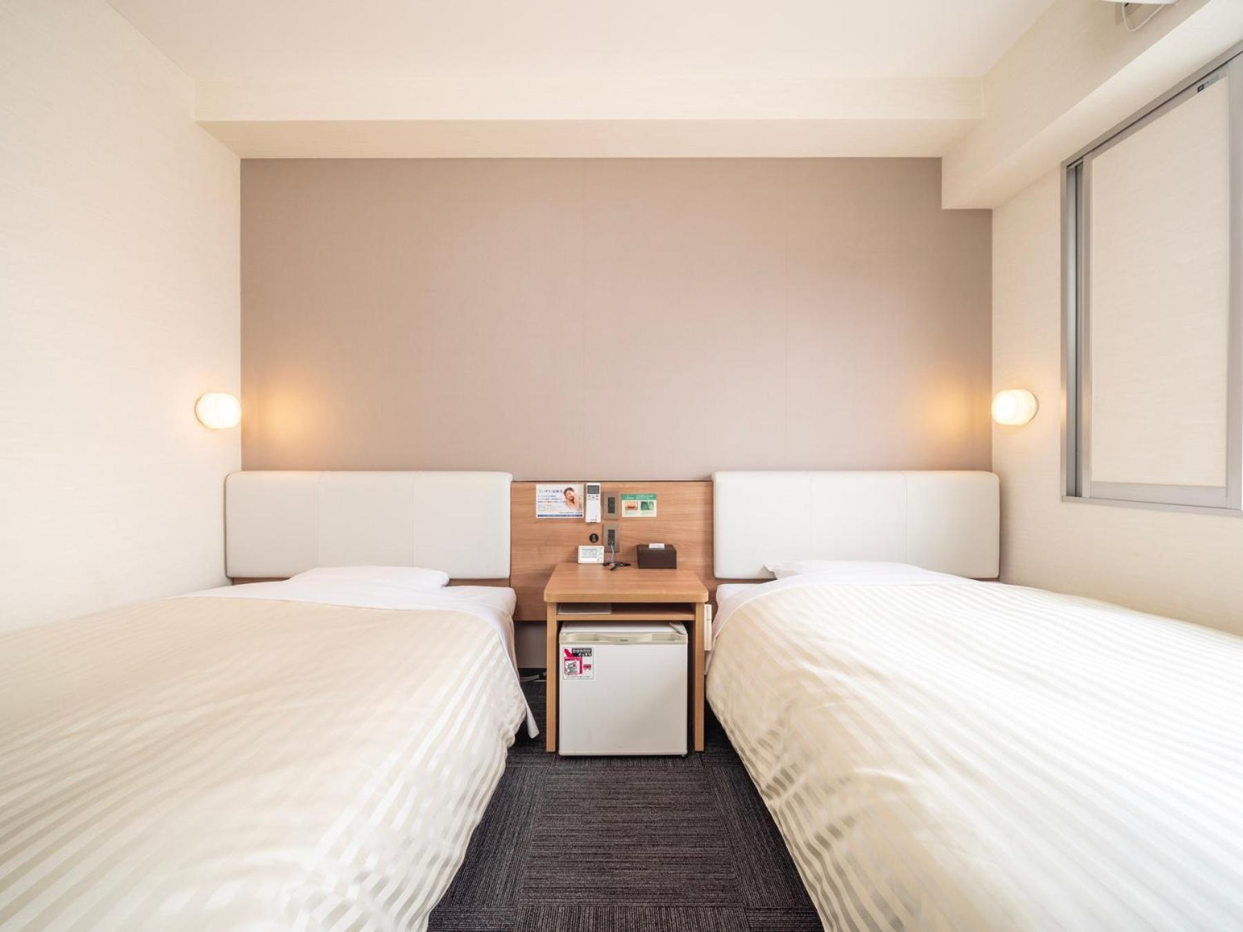 Super Hotel Yamaguchi Yuda Onsen מראה חיצוני תמונה
